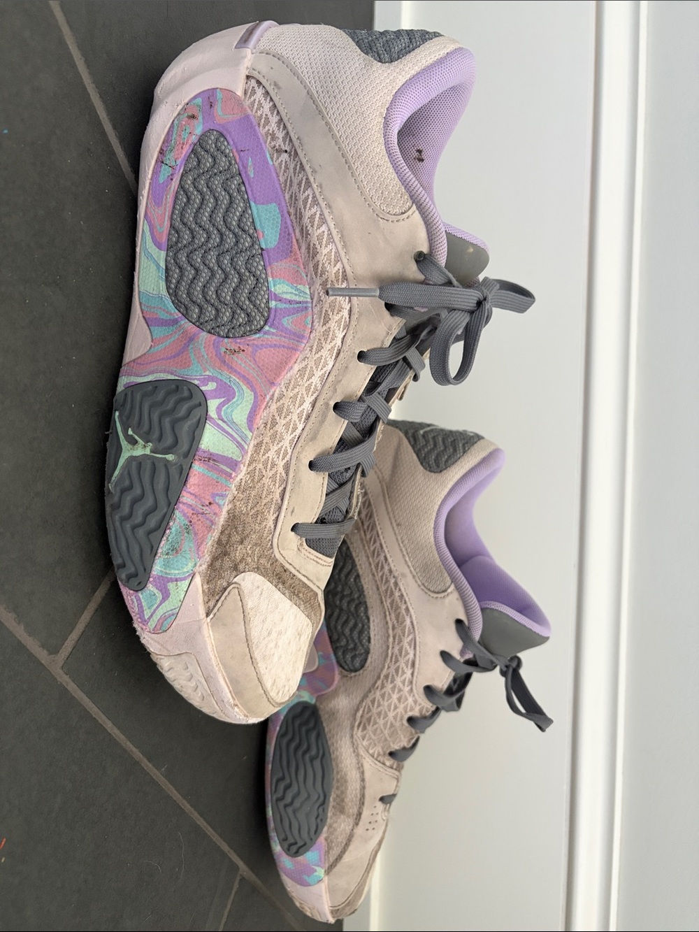 Nike Tatum 2 Sidewalk Chalk Men's Basketball Size 9 Shoes Grey, Lavender, multi